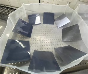 標題：電池片
瀏覽次數(shù)：44
發(fā)表時間：2025-05-28